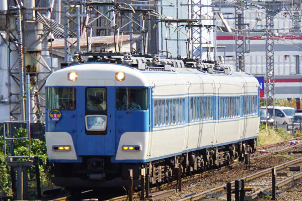 近鉄 15200系 あおぞら2 五位堂駅 2018年